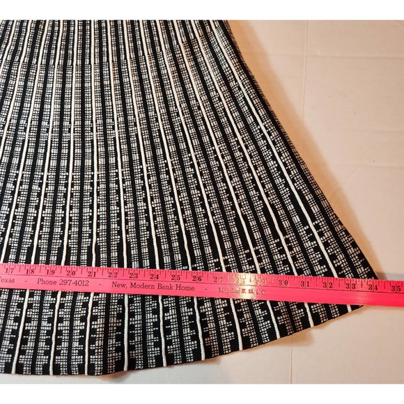 Anne‎ Klein Pleated Stretchy Skirt Black White Large - Picture 7 of 8